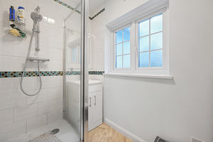 Photo 6- click for photo gallery